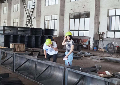 重慶三峰卡萬塔環境李工一行， 清華同方環境專家組來我工廠考察。
